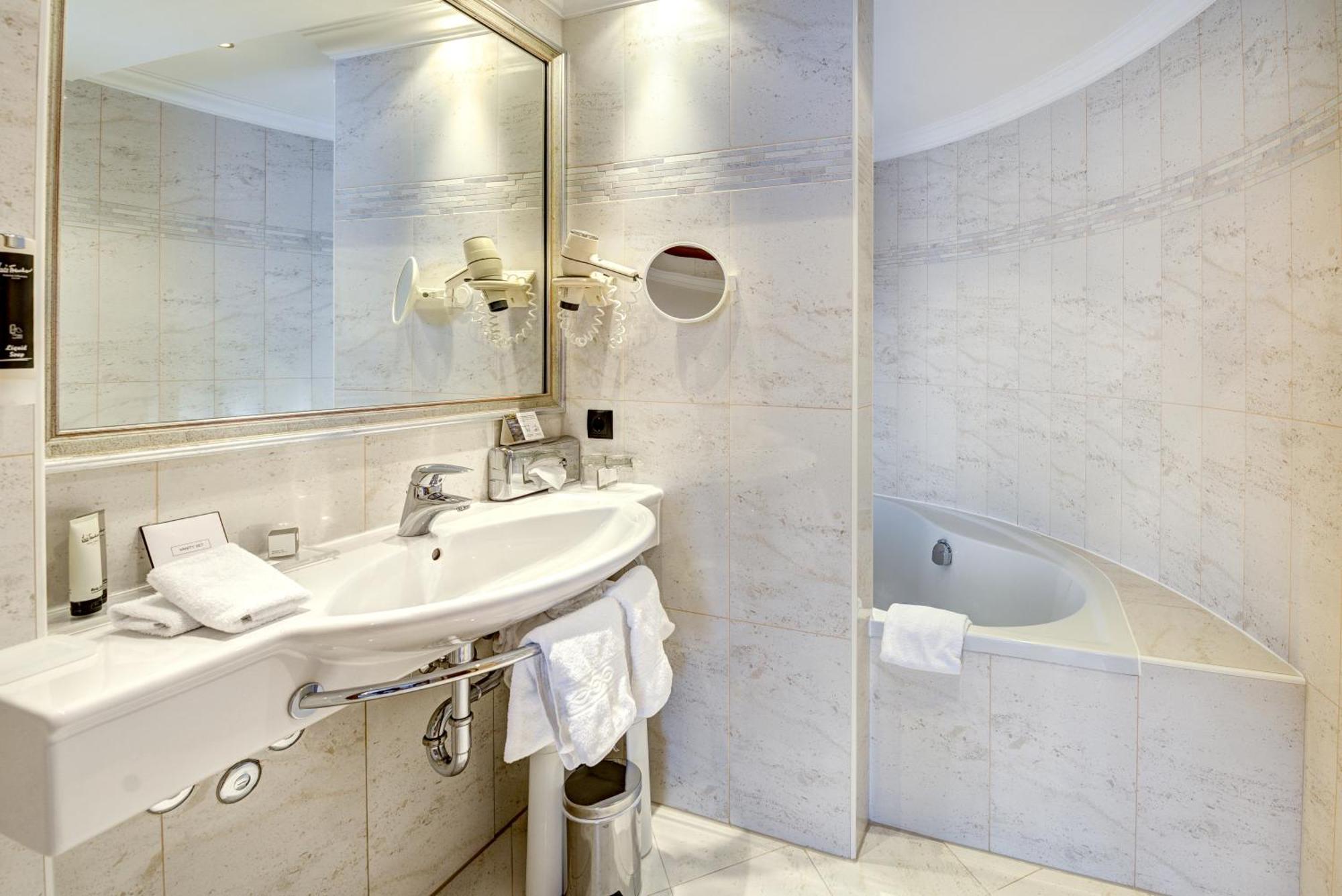 Hotel Brigitte